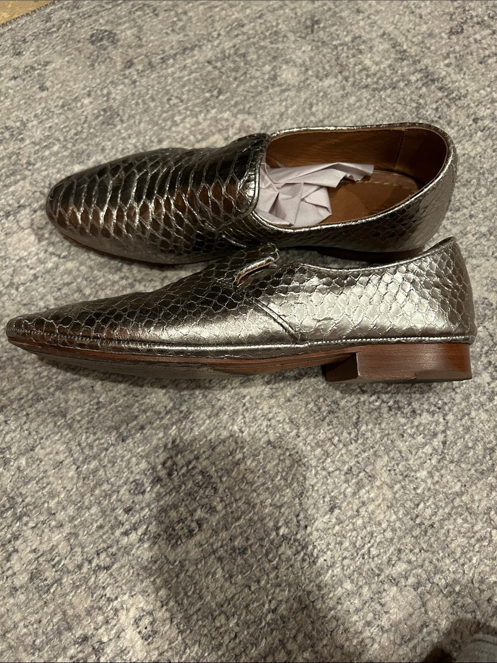 Rare! Frye Silver Ashley Slip On Flats Size 8 - Picture 4 of 10